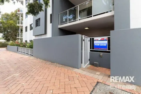 1/2 Walsh Loop, Joondalup, WA 6027