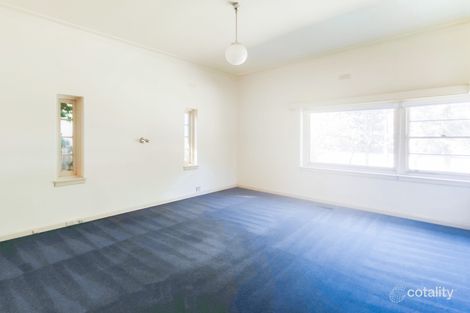 Property photo of 33 Doncaster Road Balwyn North VIC 3104