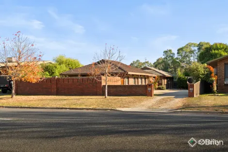 Property photo of 2/35 Standish Street Myrtleford VIC 3737