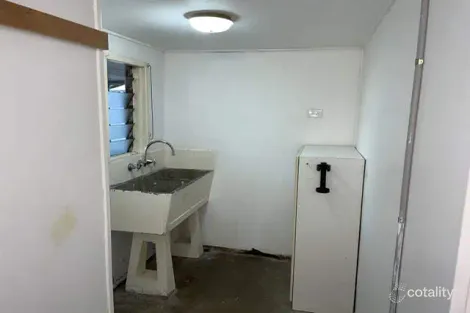 Property photo of 52 Somerset Street Kallangur QLD 4503