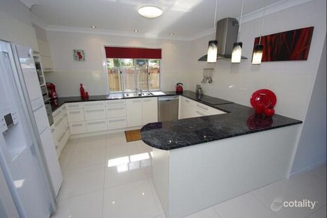 Property photo of 2 Castaway Close Bargara QLD 4670