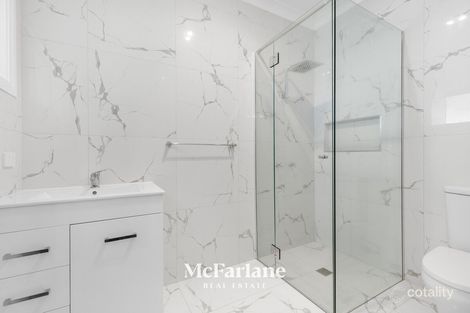 Property photo of 2 Hume Close Macquarie Hills NSW 2285