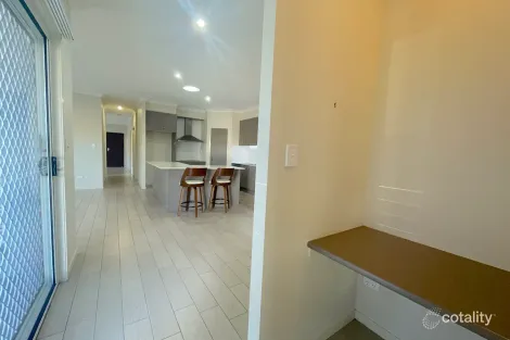 Property photo of 2/17 Nulu Street Bongaree QLD 4507