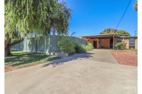 Property photo of 13 Greaves Crescent Deniliquin NSW 2710