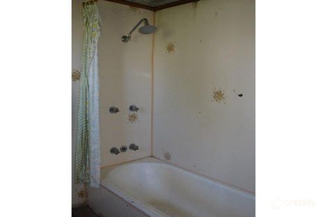 Property photo of 14 Harrow Street Mitchell QLD 4465