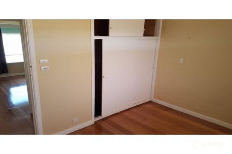 Property photo of 25 View Street St Albans VIC 3021