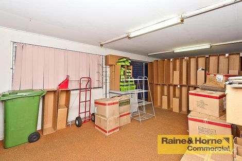 327 Gympie Rd, Strathpine, QLD 4500