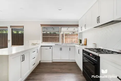 Property photo of 2 Keller Close Greenvale VIC 3059