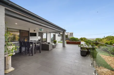 Property photo of 21 Mountain Ridge Crescent Buderim QLD 4556