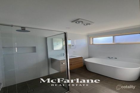 Property photo of 16 Cheviot Close Elermore Vale NSW 2287