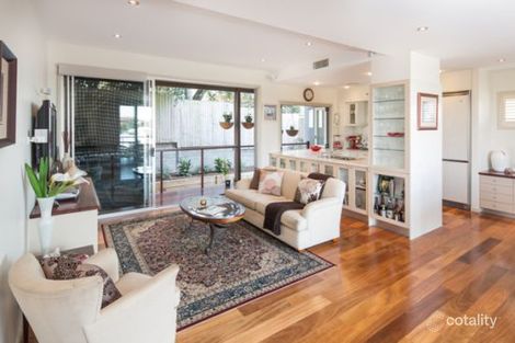 Property photo of 6B Hanworth Street East Brisbane QLD 4169