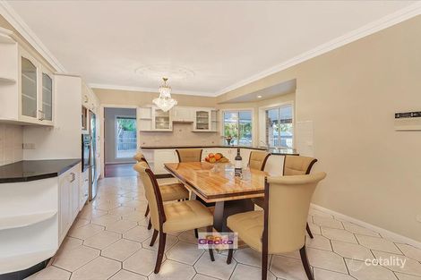 Property photo of 8 Jasmine Court Calamvale QLD 4116