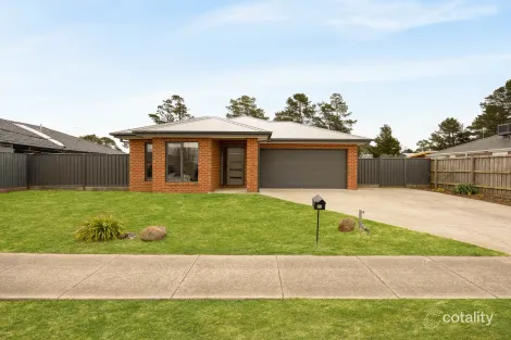 Property photo of 21 Lauder Place Romsey VIC 3434