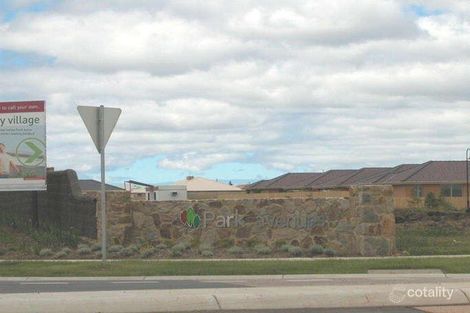 Property photo of 23 Ebony Street Cranbourne VIC 3977