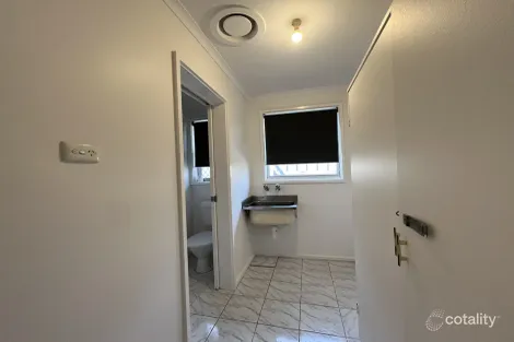 Property photo of 5 Valentine Crescent Sunshine West VIC 3020