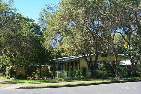 Property photo of 65 Robert Street Labrador QLD 4215