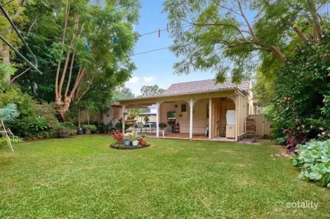 10 Lessing St, Hornsby, NSW 2077