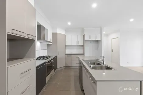 Property photo of 6 Thornton Court Coomera QLD 4209