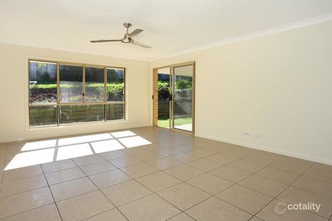 Property photo of 2/30 Cranberrie Crescent Pimpama QLD 4209