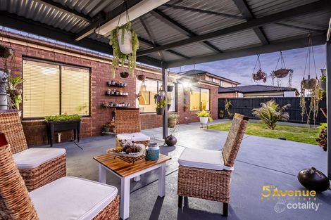 Property photo of 9 Dempster Way Berwick VIC 3806