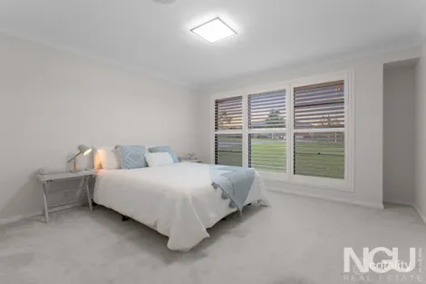 Property photo of 22 Louisa Place Karalee QLD 4306