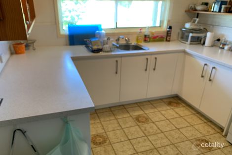 Property photo of 8 Wren Close Thornton NSW 2322