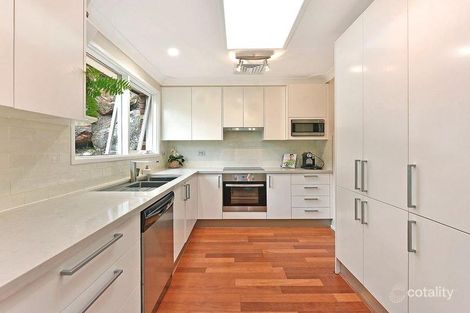 Property photo of 18 Crestwood Avenue Thornleigh NSW 2120