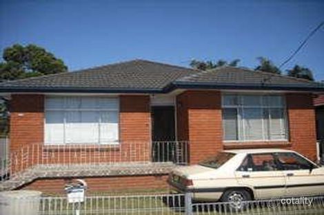 296 Shellharbour Rd, Barrack Heights, NSW 2528