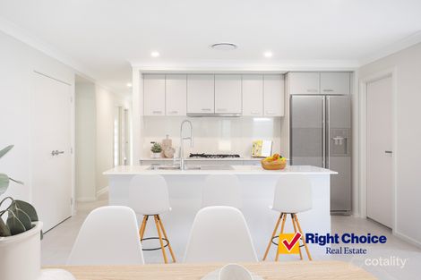 Property photo of 15 Cambewarra Drive Tullimbar NSW 2527