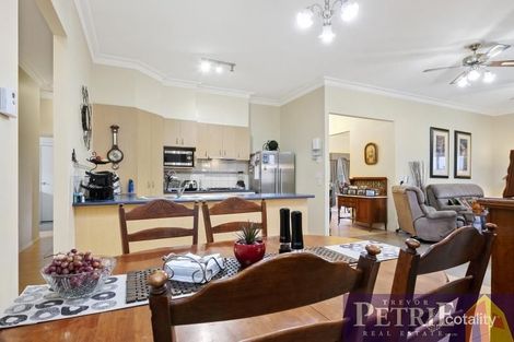 Property photo of 1 Whitely Crescent Alfredton VIC 3350