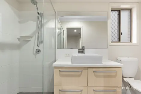 Property photo of 5 Epping Lane Springfield Lakes QLD 4300