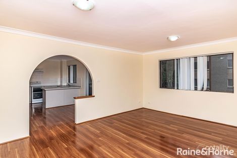 Property photo of 2/13-15 Helen Street Westmead NSW 2145