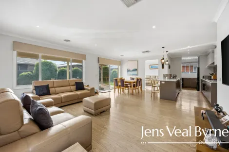 Property photo of 10 Kernick Street Lucas VIC 3350
