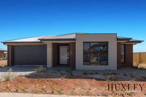 15 Maya Ave, Thornhill Park, VIC 3335