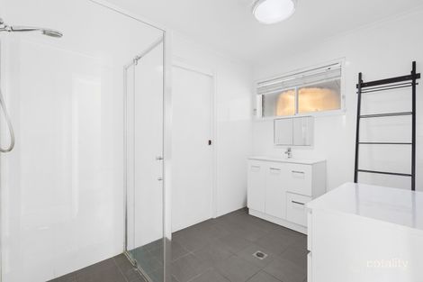 Property photo of 5 Oatberry Crescent Shailer Park QLD 4128