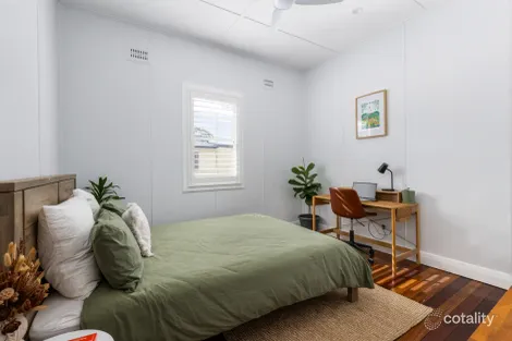 Property photo of 34 Memorial Avenue Stroud NSW 2425