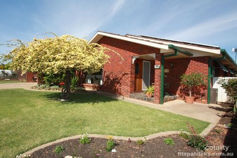 44 Pinaroo Dr, Glenfield Park, NSW 2650