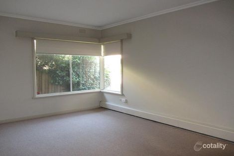 Property photo of 2/3 James Court Warragul VIC 3820