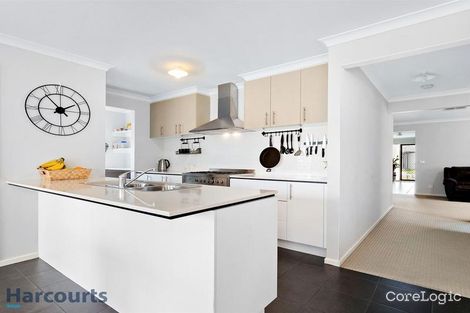 Property photo of 52 Willowtree Drive Pakenham VIC 3810