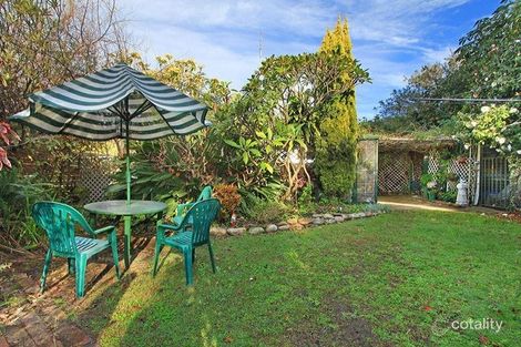 Property photo of 19 Cochrane Road Thirroul NSW 2515
