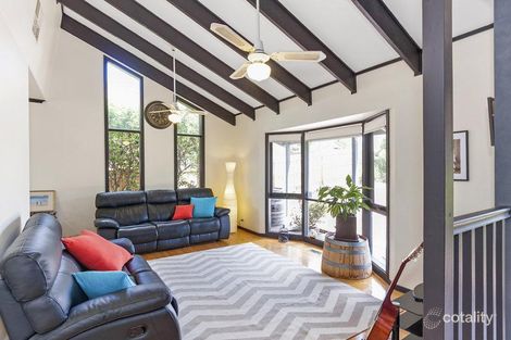 Property photo of 2 Banker Court Epping VIC 3076