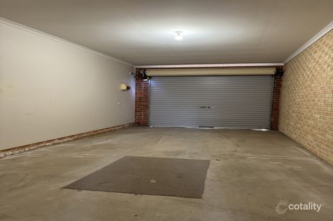 Property photo of 2/538 Kotthoff Street Lavington NSW 2641