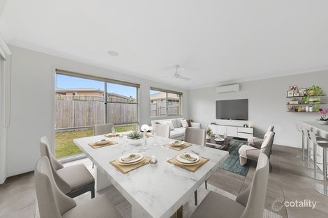 Property photo of 33 Kevin Mulroney Drive Flinders View QLD 4305