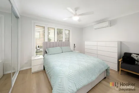 Property photo of 6/24 Blackbutt Crescent Greystanes NSW 2145