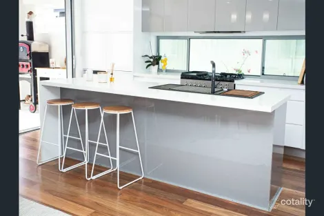 Property photo of 35 Brindisi Avenue Surfers Paradise QLD 4217
