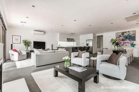 Property photo of 8 Duffryn Place Toorak VIC 3142