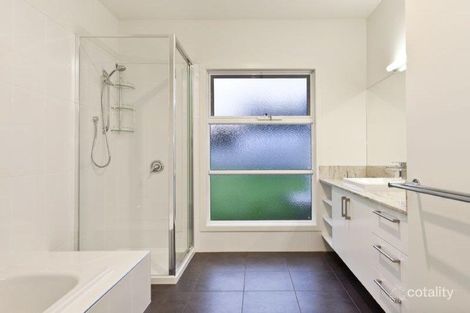 Property photo of 8 Kalamana Court Wonthaggi VIC 3995