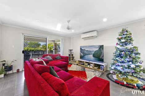 Property photo of 30 McLachlan Circuit Willow Vale QLD 4209