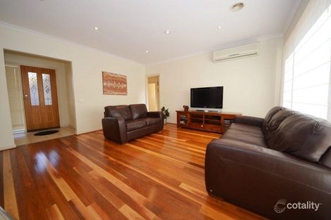 2/75 Barrington St, Bentleigh East, VIC 3165