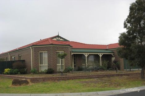 18 Bungarim Wynd, Sydenham, VIC 3037